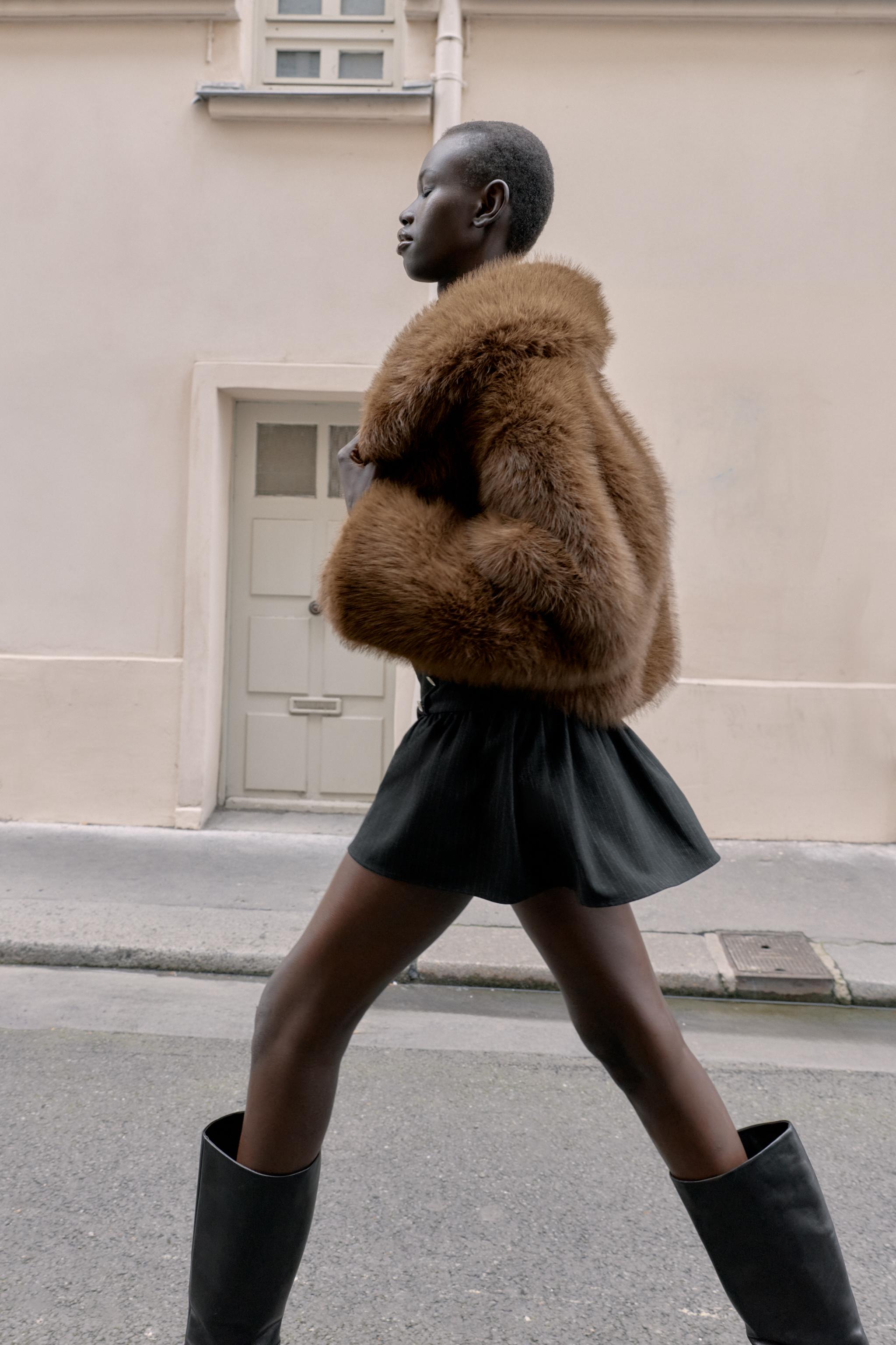 JUPE-SHORT À BOUTONS